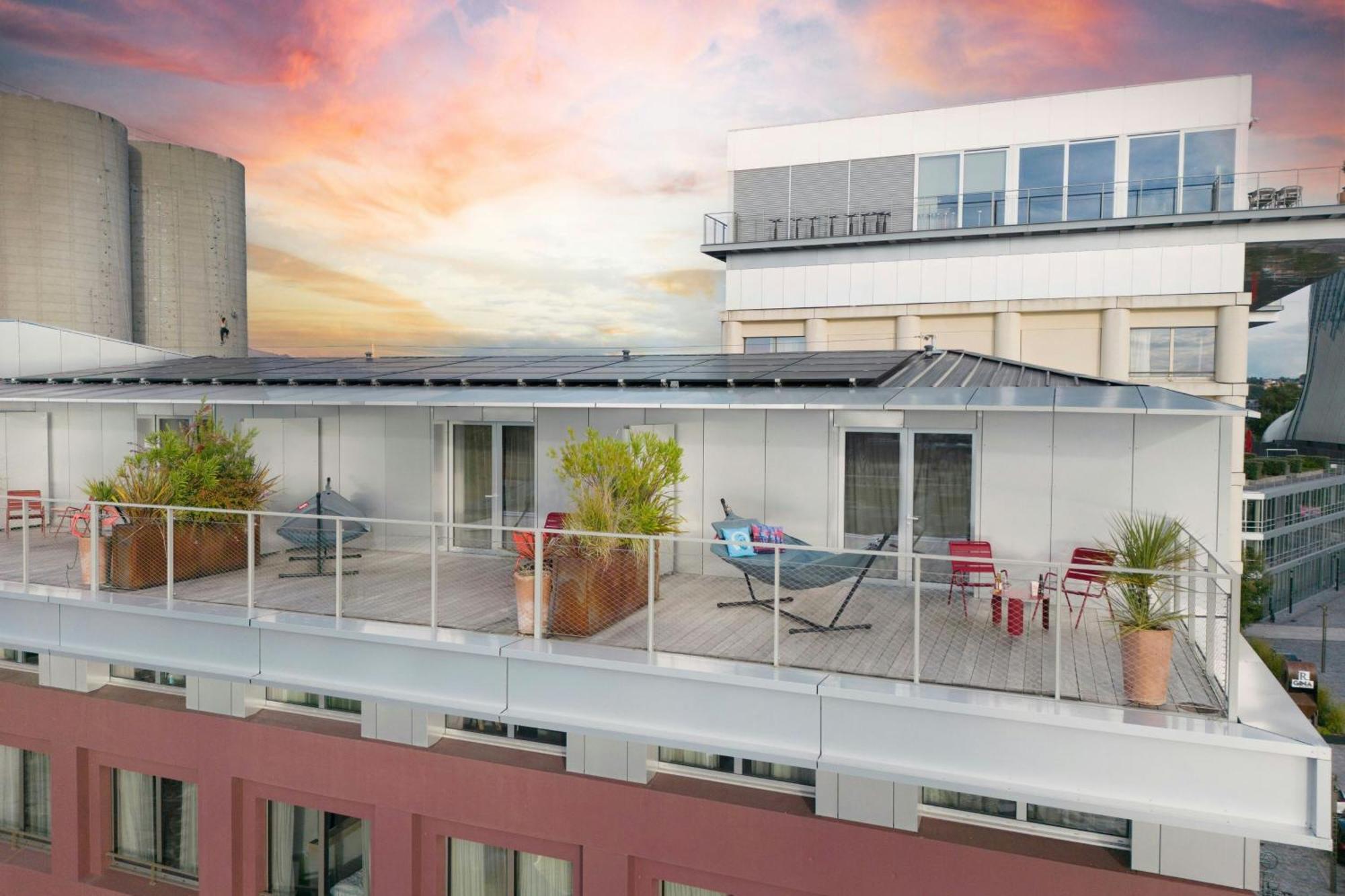 Moxy Bordeaux Hotel Екстериор снимка
